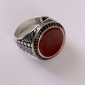 925 Silver stunning ring red round stone and black cz stones